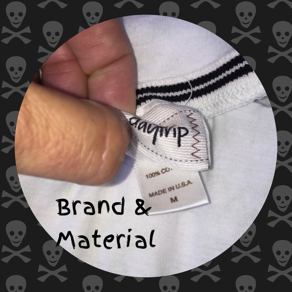 ✂️HP🎉Factory Distressed Daytrip T-Shirt Med✂️ - Picture 4 of 4