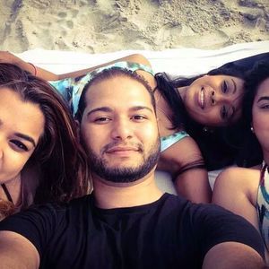 Meet your Posher, Rony