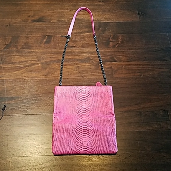 Convertible snake leather  show stopper bag - Picture 2 of 7