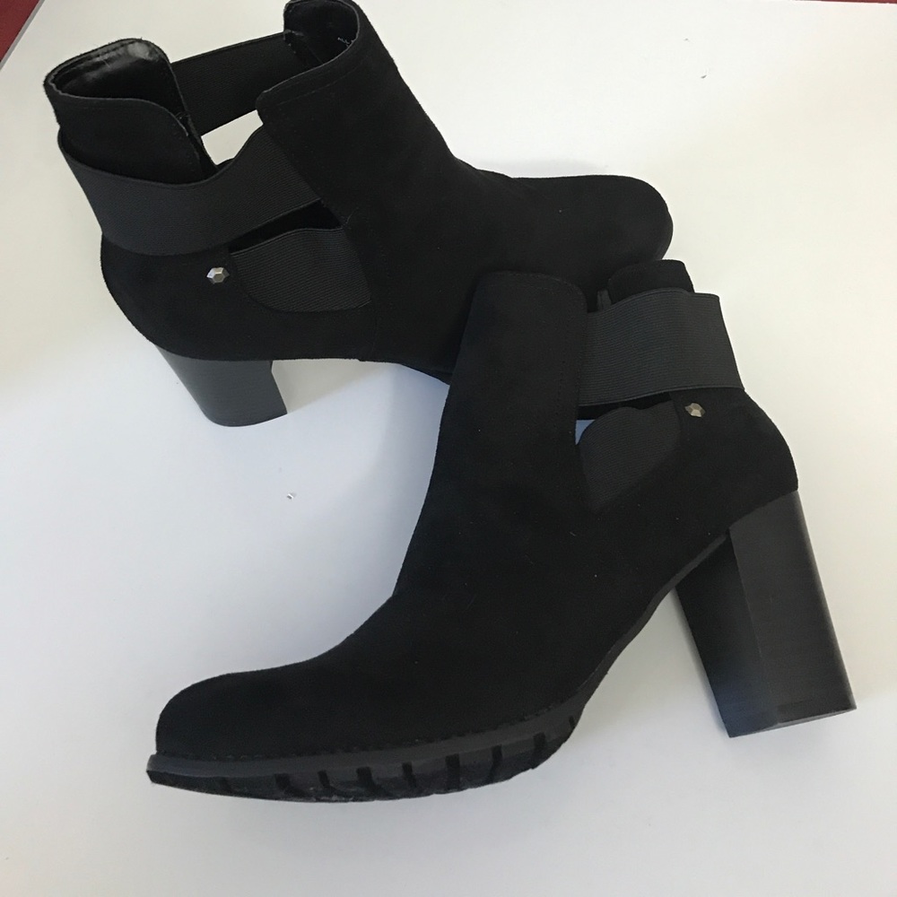 Women's jet black heels (booties)