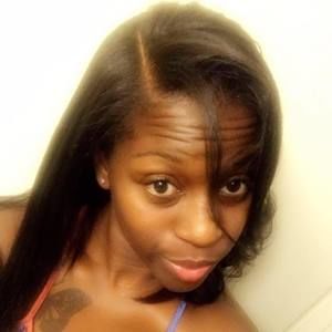 Meet your Posher, Ebbi