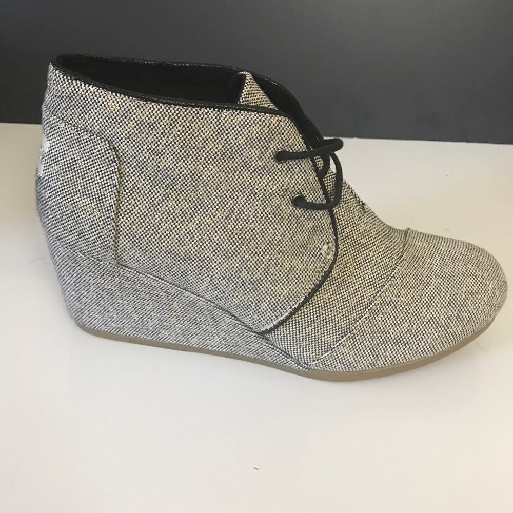 Wedged booties