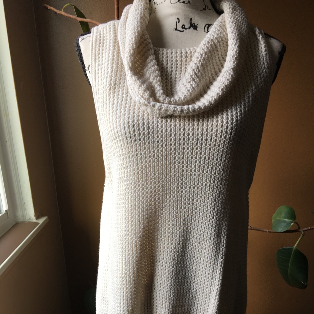 XL COWL NECK NWT SWEATER DRESS