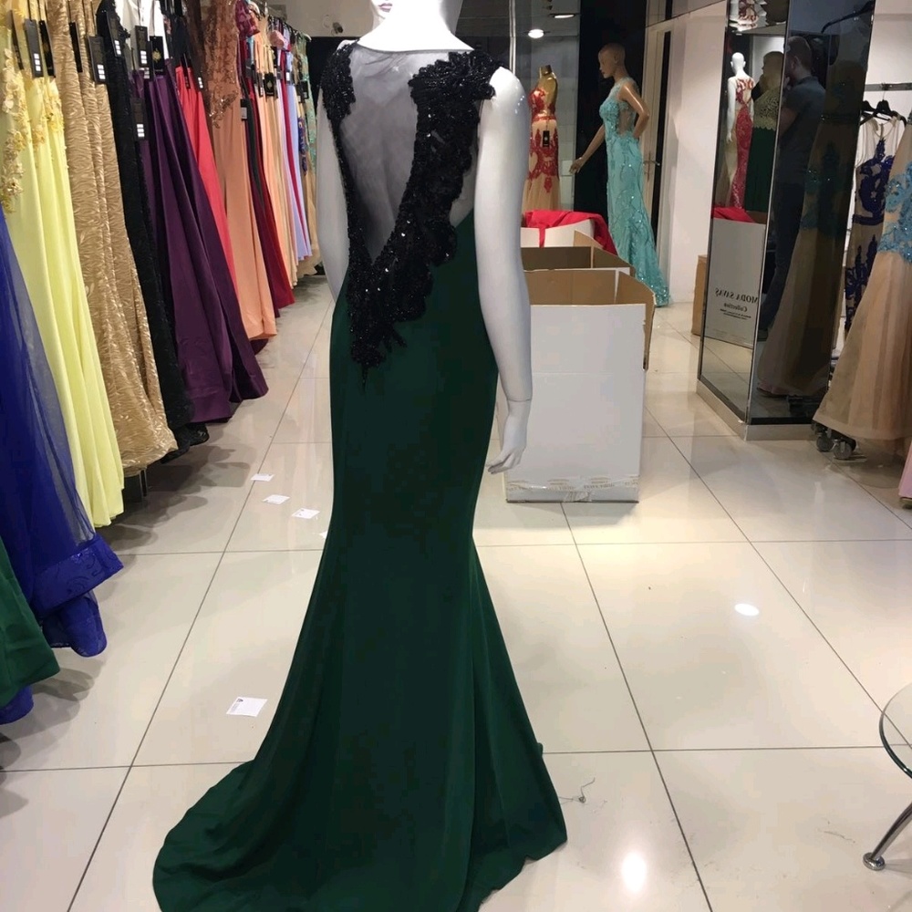 Meet your Posher, Mani