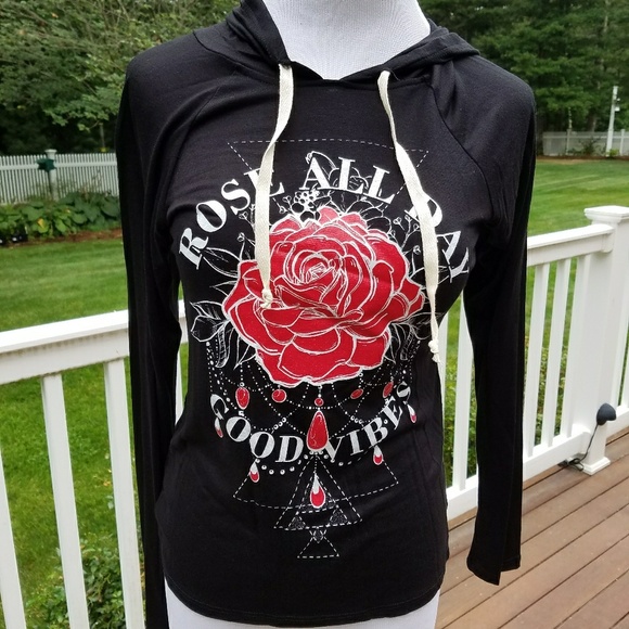 $5⭐️ HP Rose Hooded Long Sleeve T-Shirt - Picture 3 of 4