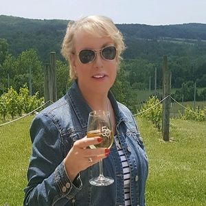 Meet your Posher, Jeannene