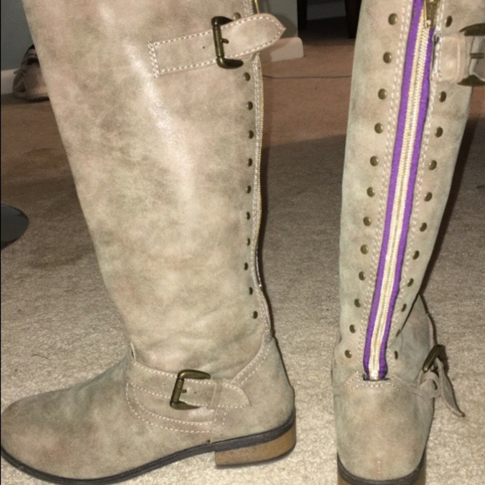 Gray leather back zip calf high boots