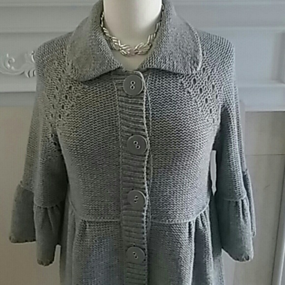 Ricki's Sweaters - RICKI'S LONG GRAY SWEATER WITH BELL SLEEVES M