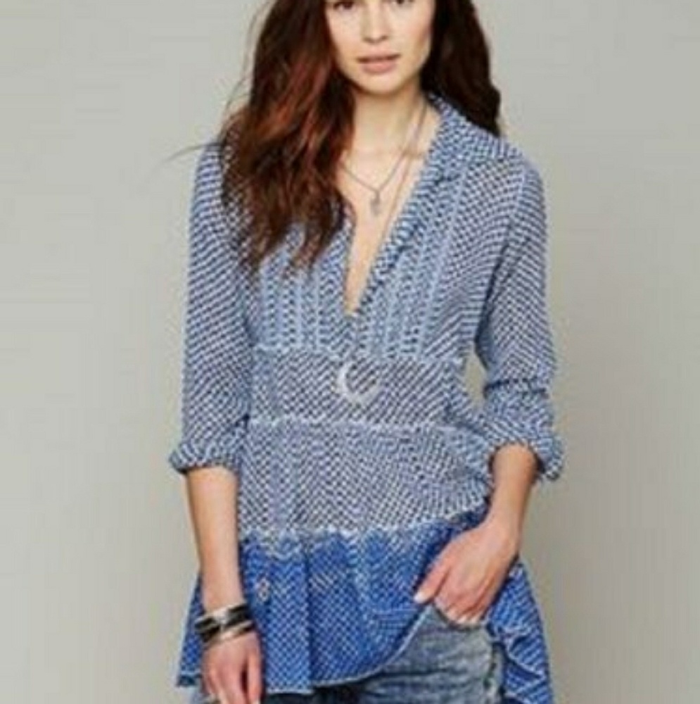 Free People One  Blue and White Top