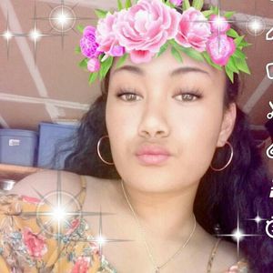 Meet your Posher, Latisha