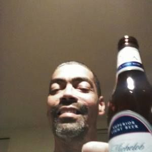 Meet your Posher, Victor manuel