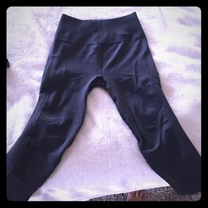 Lululemon Compression Tight Leggings