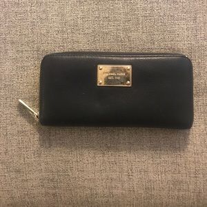 Michael Kors black leather wallet