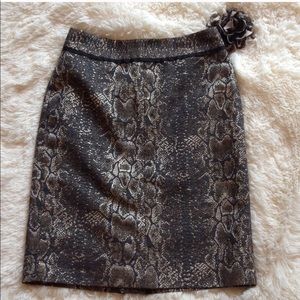 Ann Taylor pencil skirt snake print