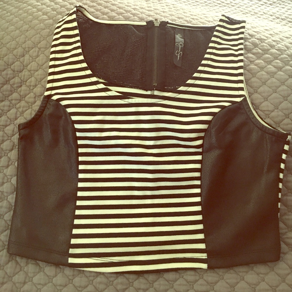 Striped Crop Top with mesh!!🖤