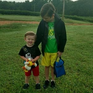 Meet your Posher, Brittney