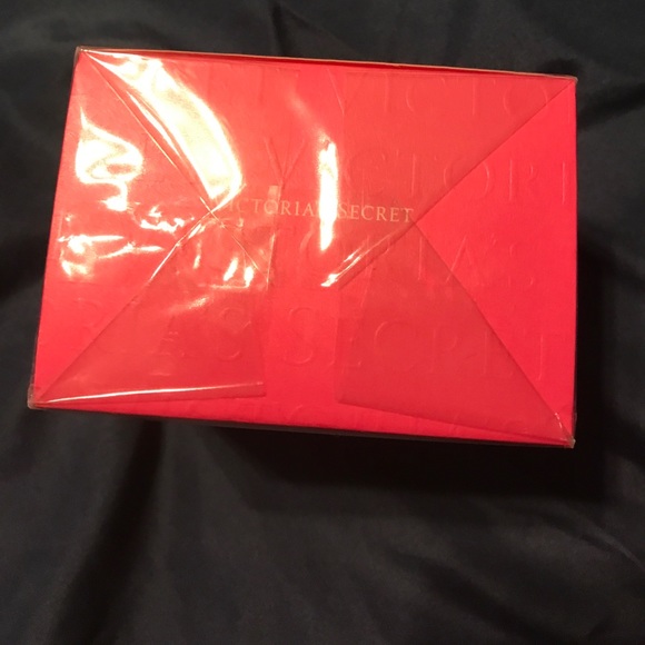 VS Fabulous Perfume - Picture 2 of 4