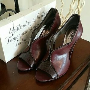 Carlos Santana Shootie