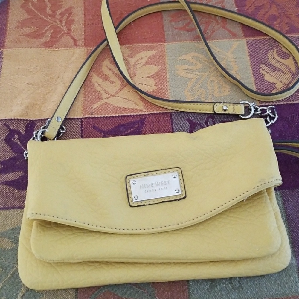 Nine West shoulder bag/purse in yellow