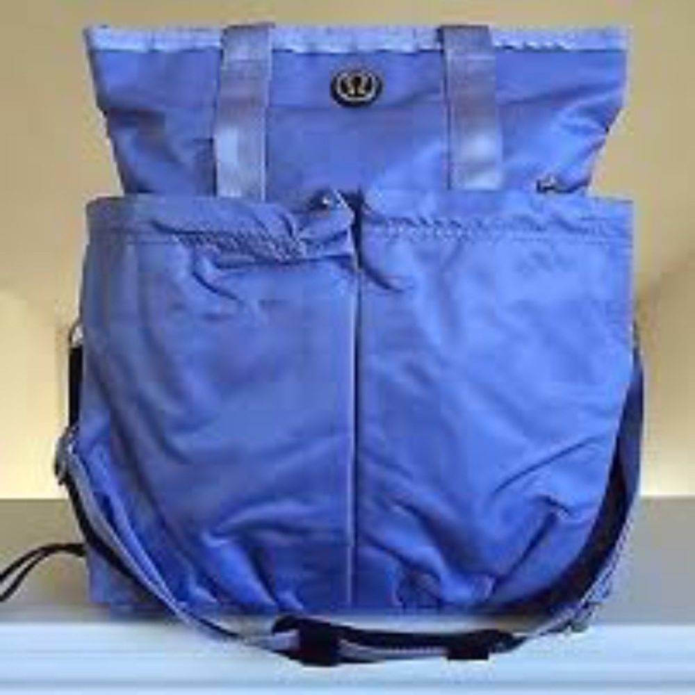 Lululemon gym bag