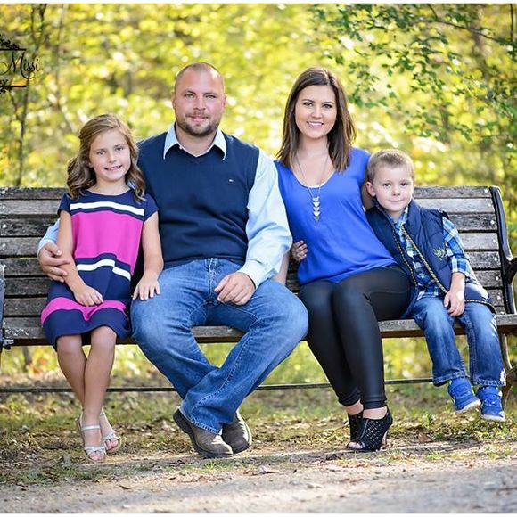 Meet your Posher, Kelley - Picture 1 of 1