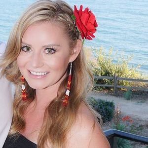 Meet your Posher, Ianthe