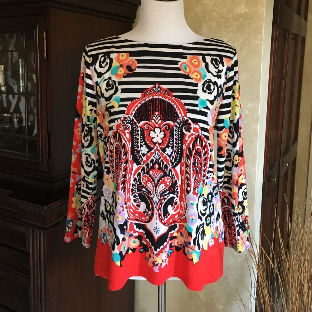 Trulli no wrinkle colorful top