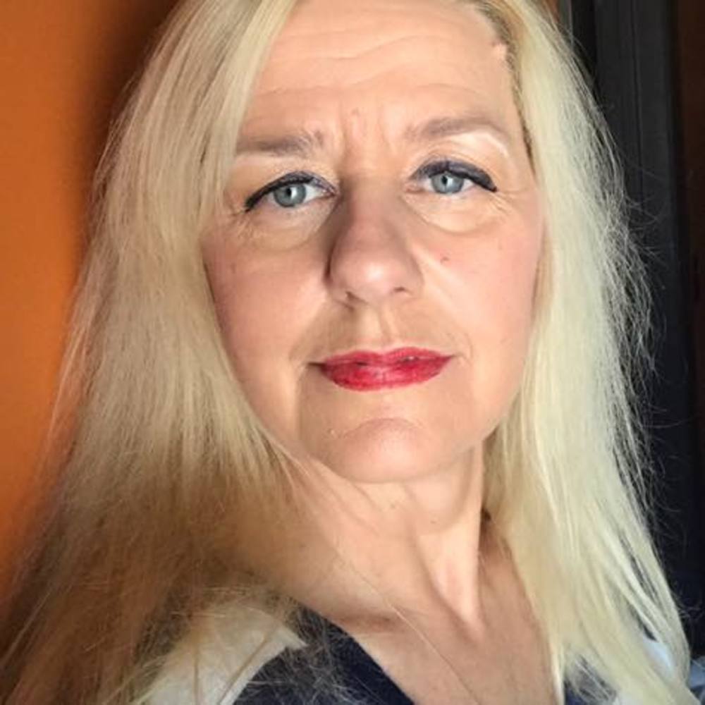 Meet your Posher, Lisa