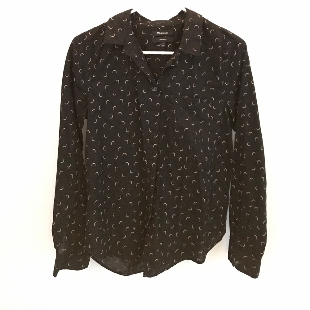 Madewell button down top with moon pattern