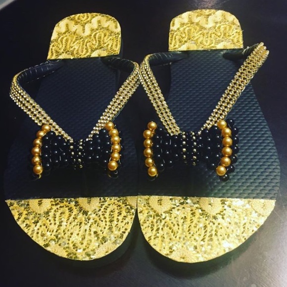 Embroidered Flip Flops - Picture 8 of 8