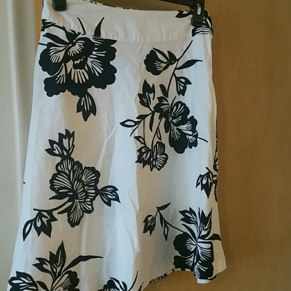 Women's skirt