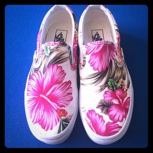 Vans slip on, size 6.5