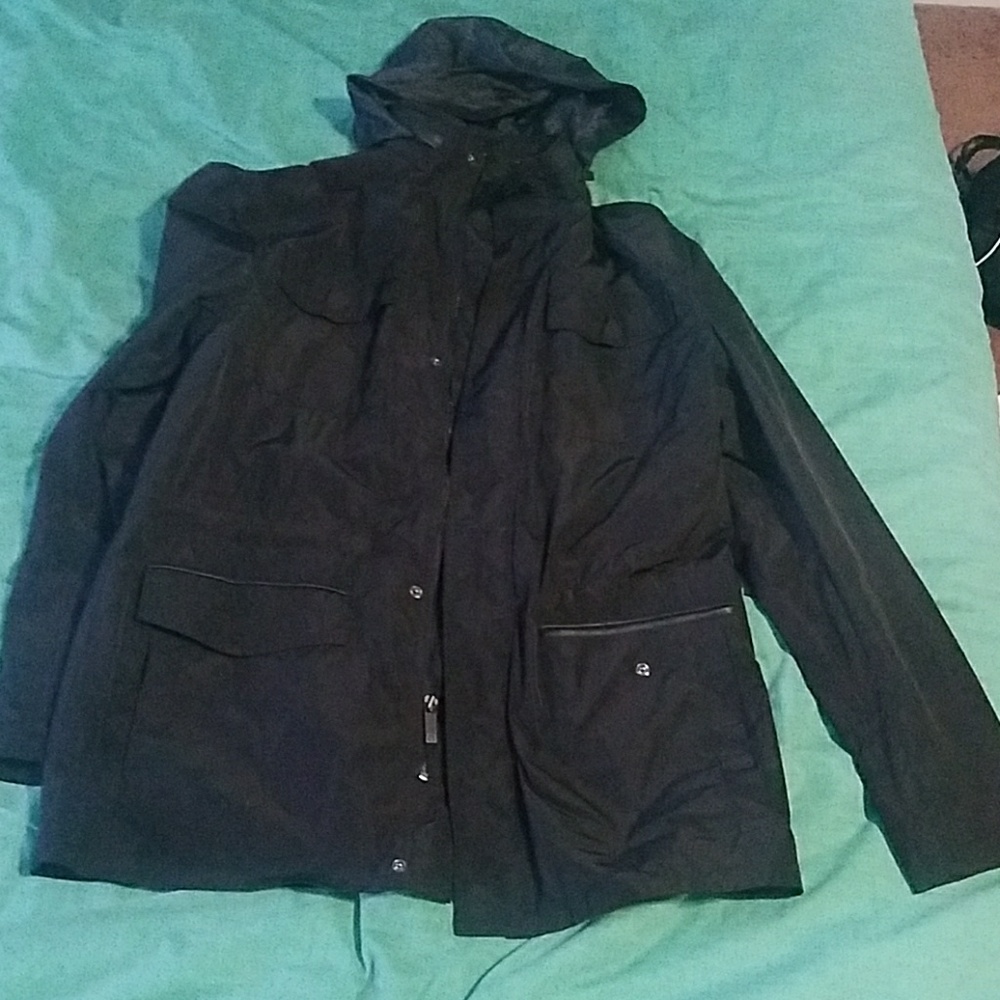 Black Kenneth Cole Reaction Raincoat Tuckable Hood