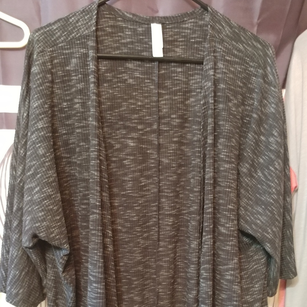 Lularoe lindsay