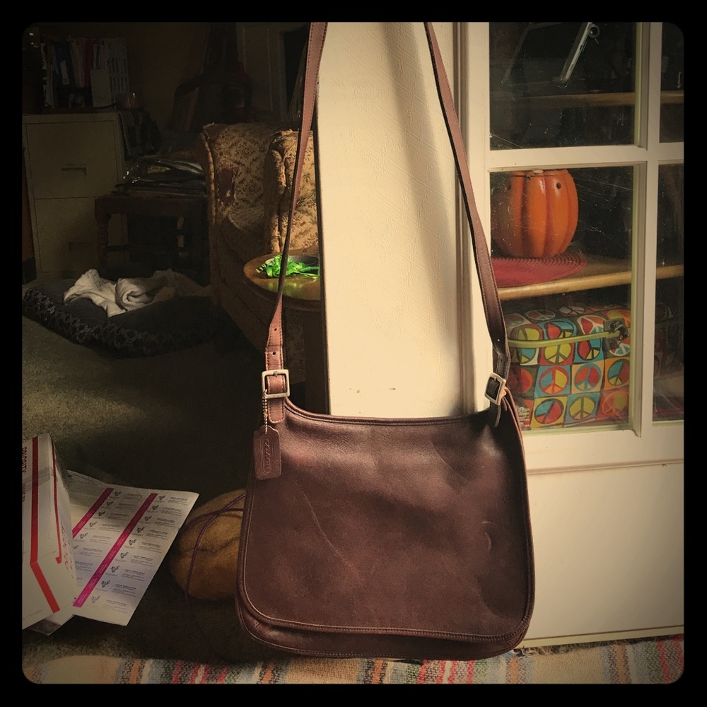 Cross body Coach bag, good condition carried.