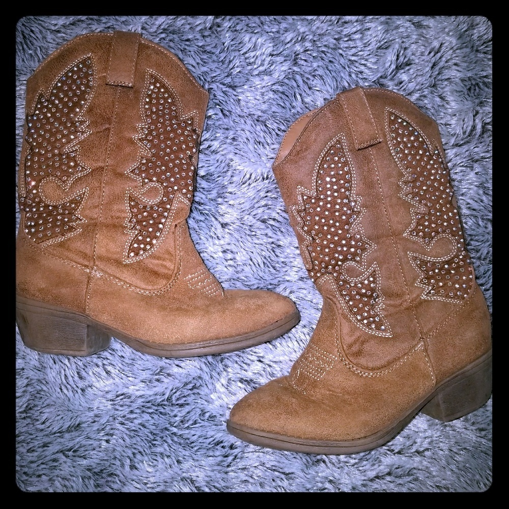 Little girls cowboy boots