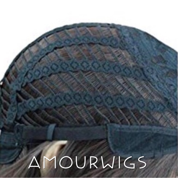 Body Wave Bob Lace Front Wig - Picture 5 of 6