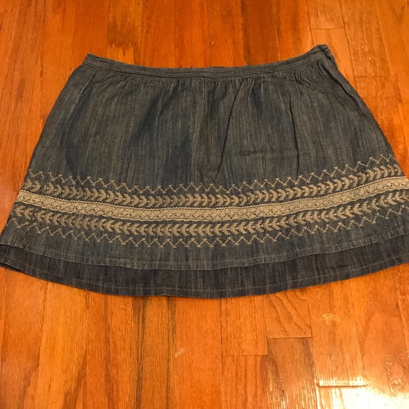 Ware Denim embroiled trim Jean skirt - Picture 1 of 7