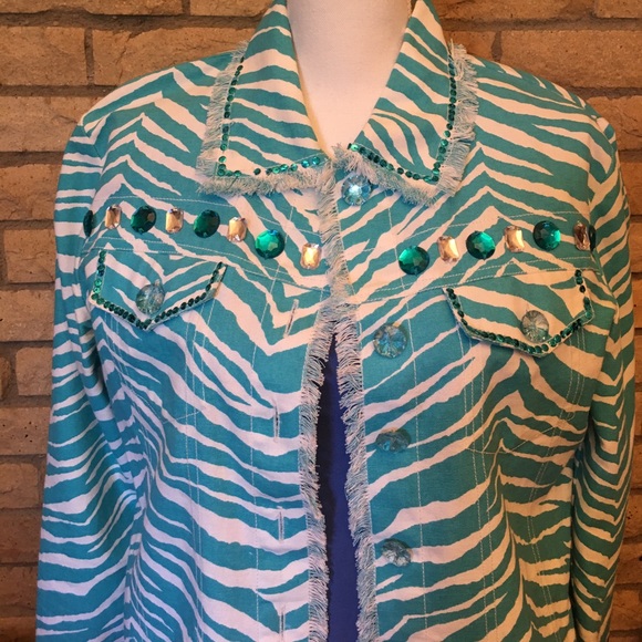 Moka Sports Jacket $10 ⚡️⚡️ - Picture 1 of 5