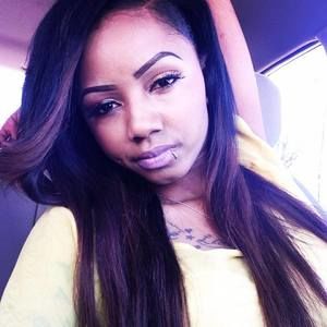 Meet your Posher, Johnica