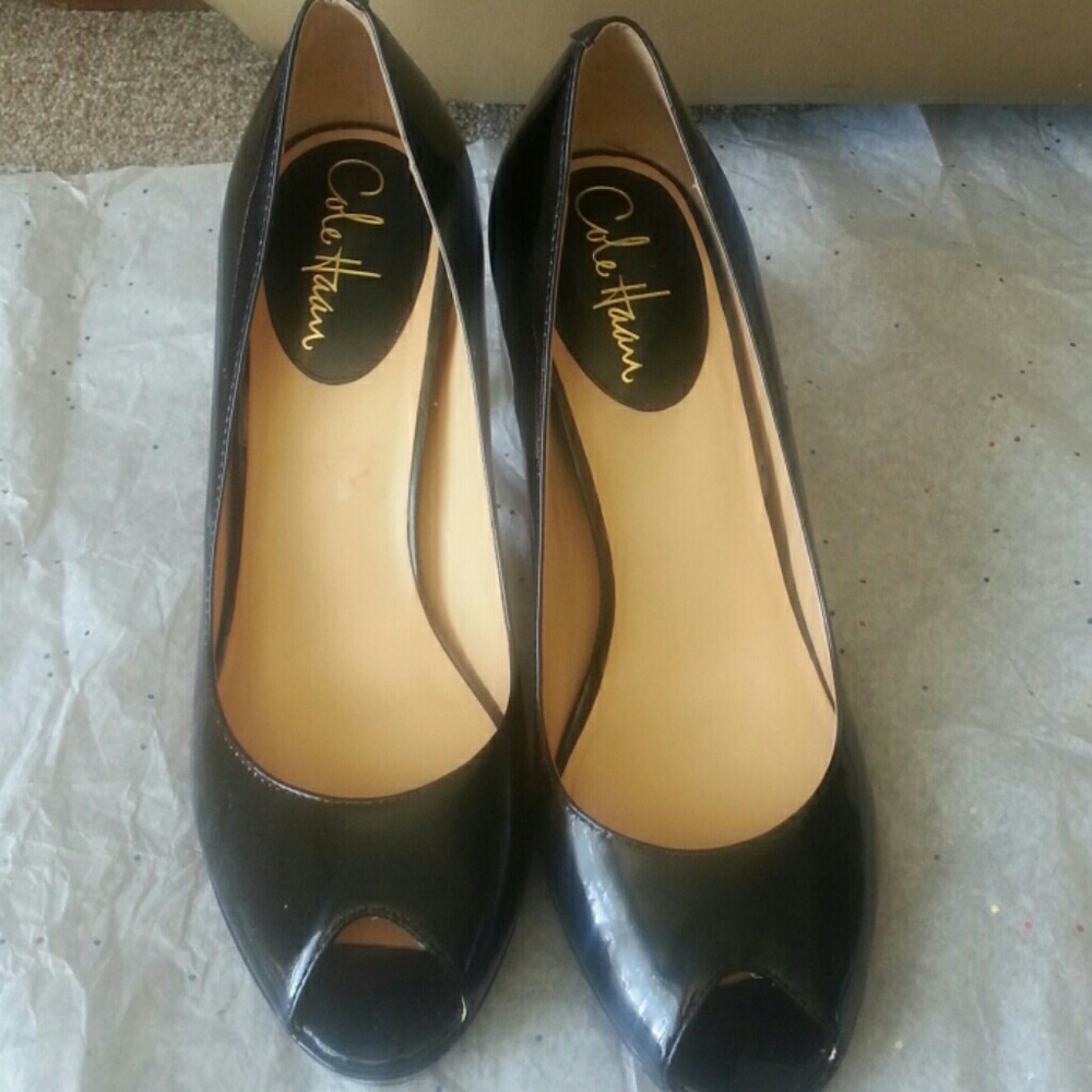 Cole Haan Nike Air heels size 8 super comfy