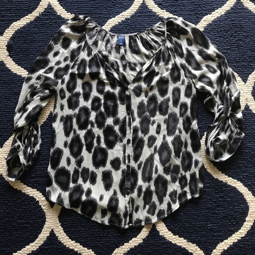 Old Navy animal print blouse. Size small.