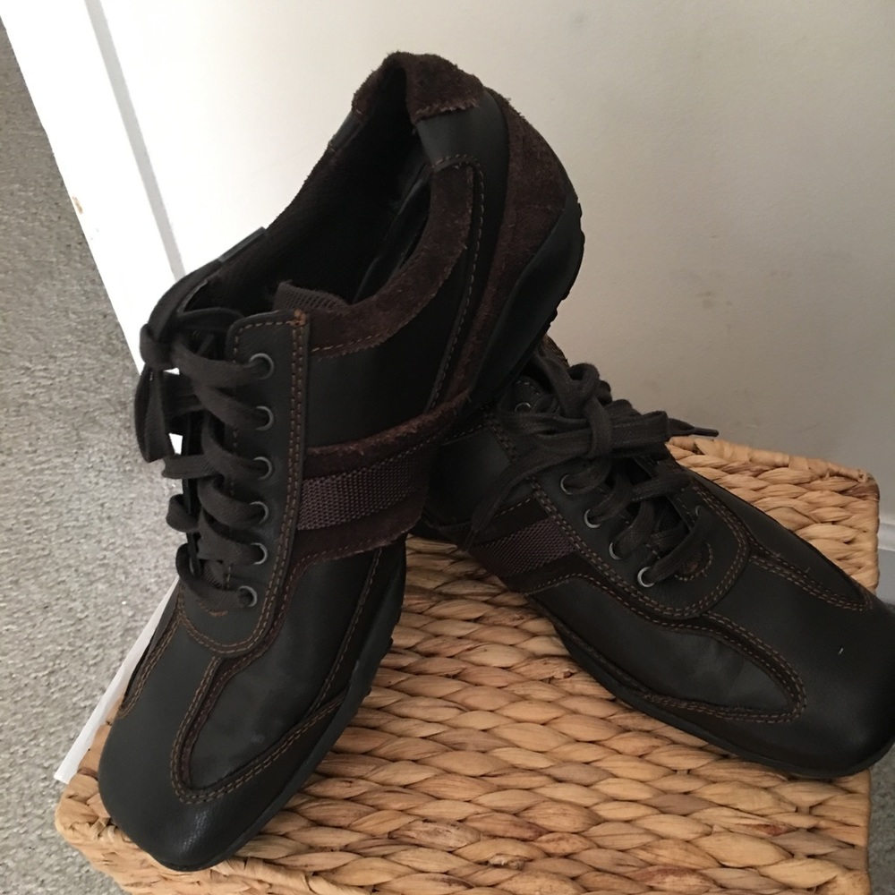 Men size 8 Calvin Klein shoes