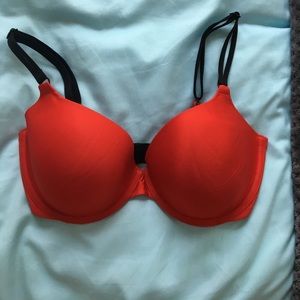 Victoria's Secret Red Demi 32DD Bra