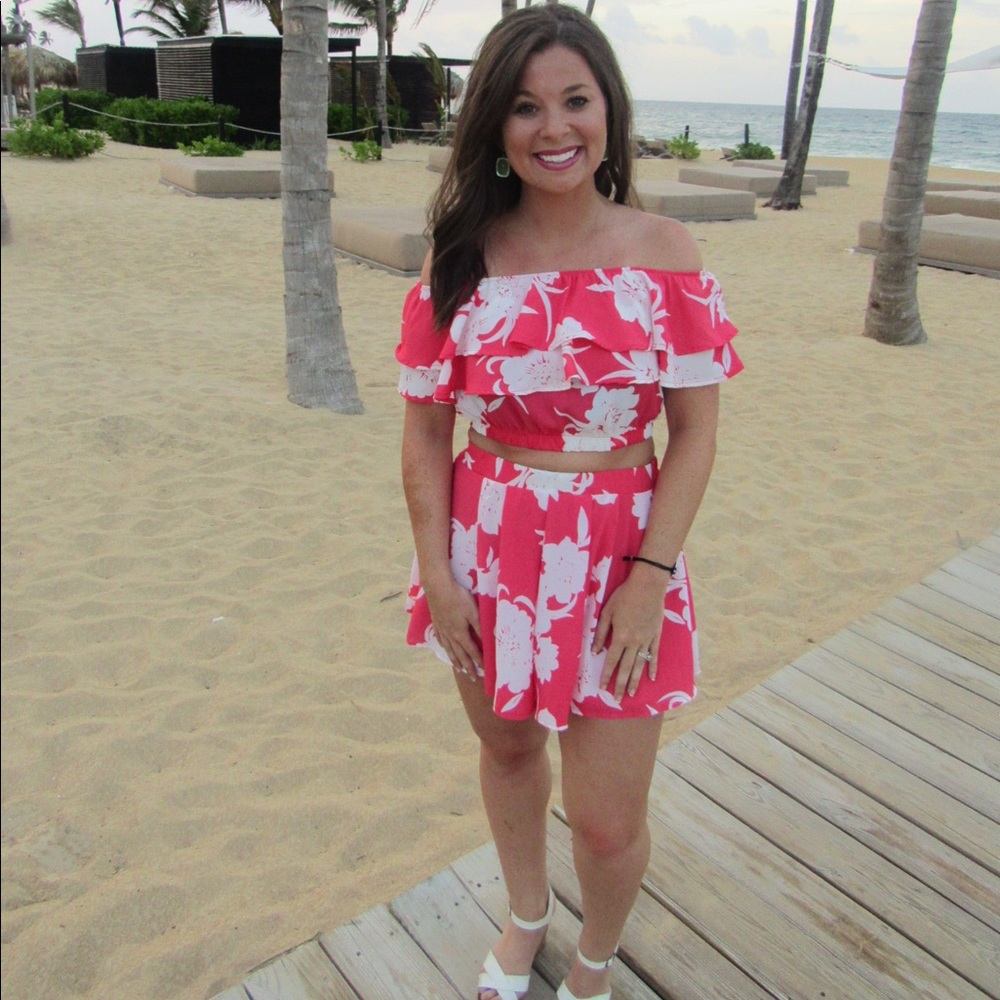 Two piece set! - Picture 2 of 3