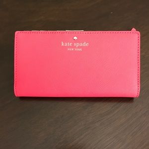 ♠️ NWT Kate Spade "Stacy" wallet