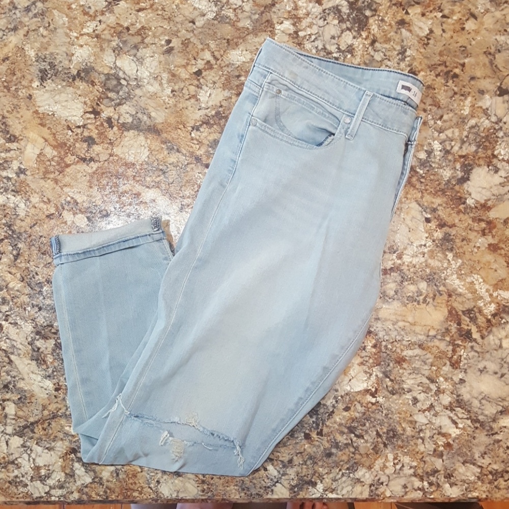Levis Light Colored Distressed Jeans