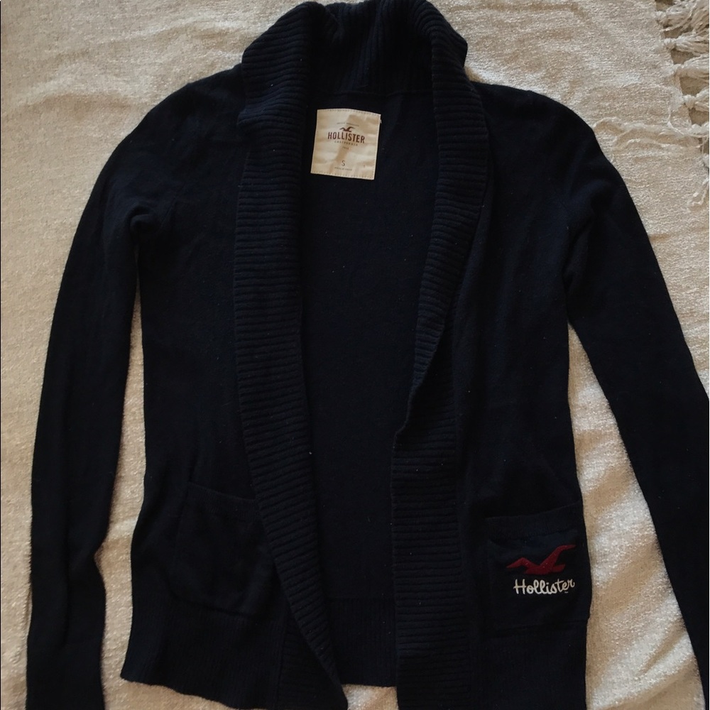 Hollister navy knit sweater