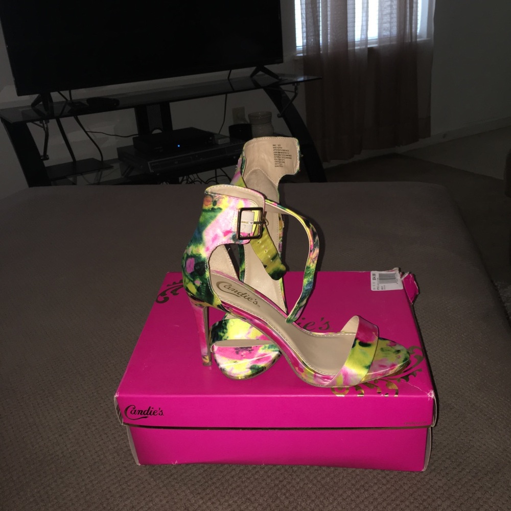Floral heels