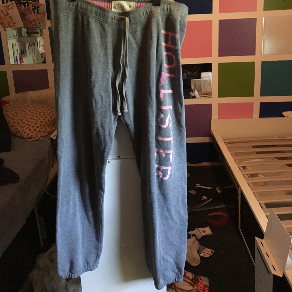 Gray Hollister sweatpants/joggers size medium
